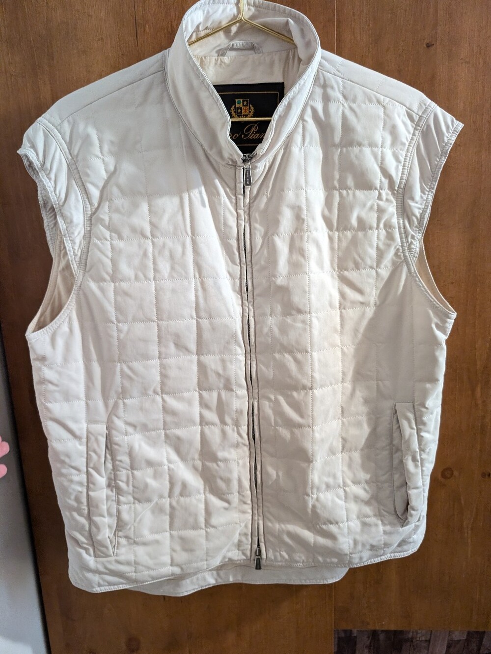 Women's Loro Piana Quilted Sleeveless Vest Cream Quiet Luxury Classic XL